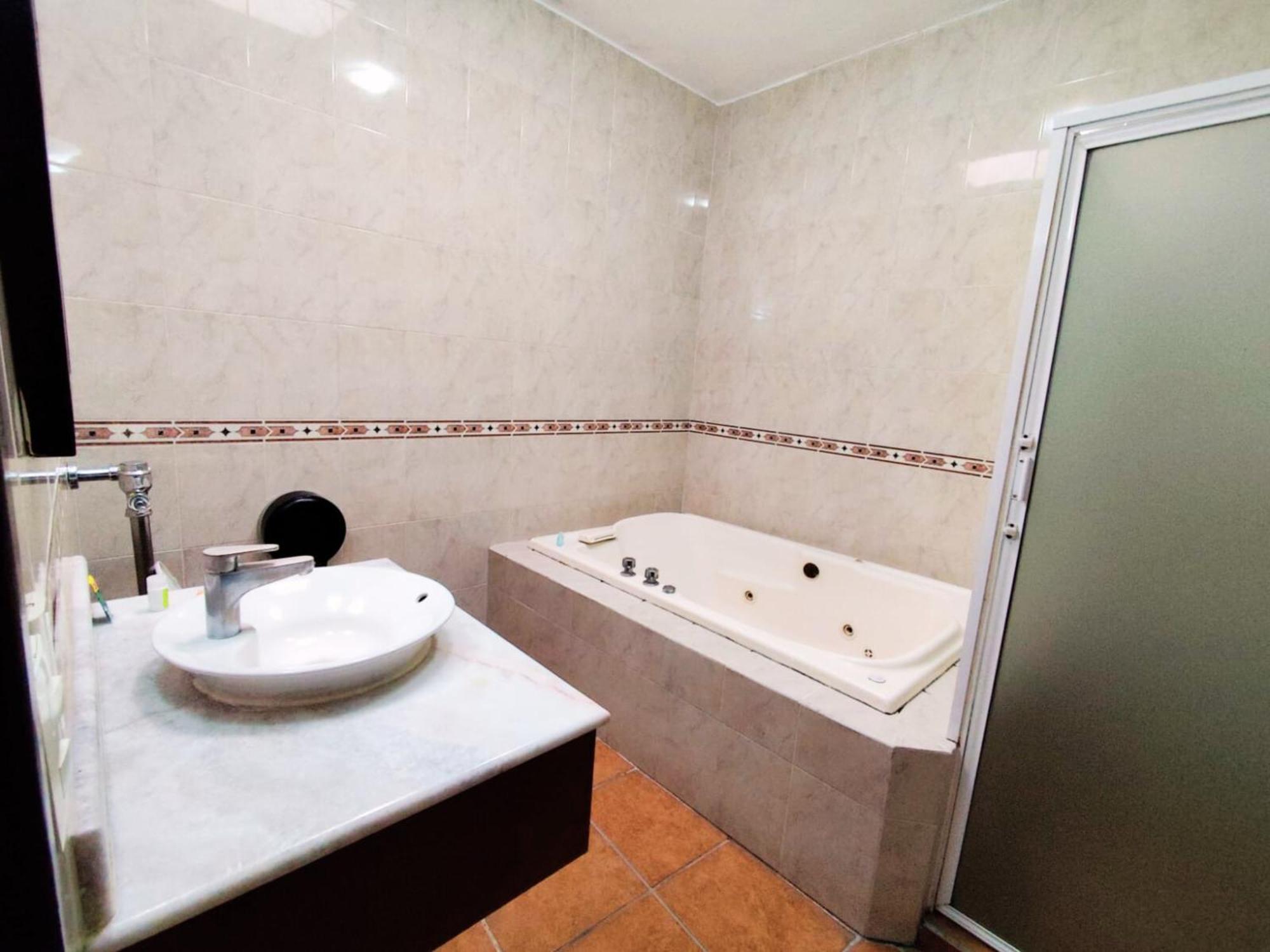 Hotel Aquiles Guadalajara Oda fotoğraf